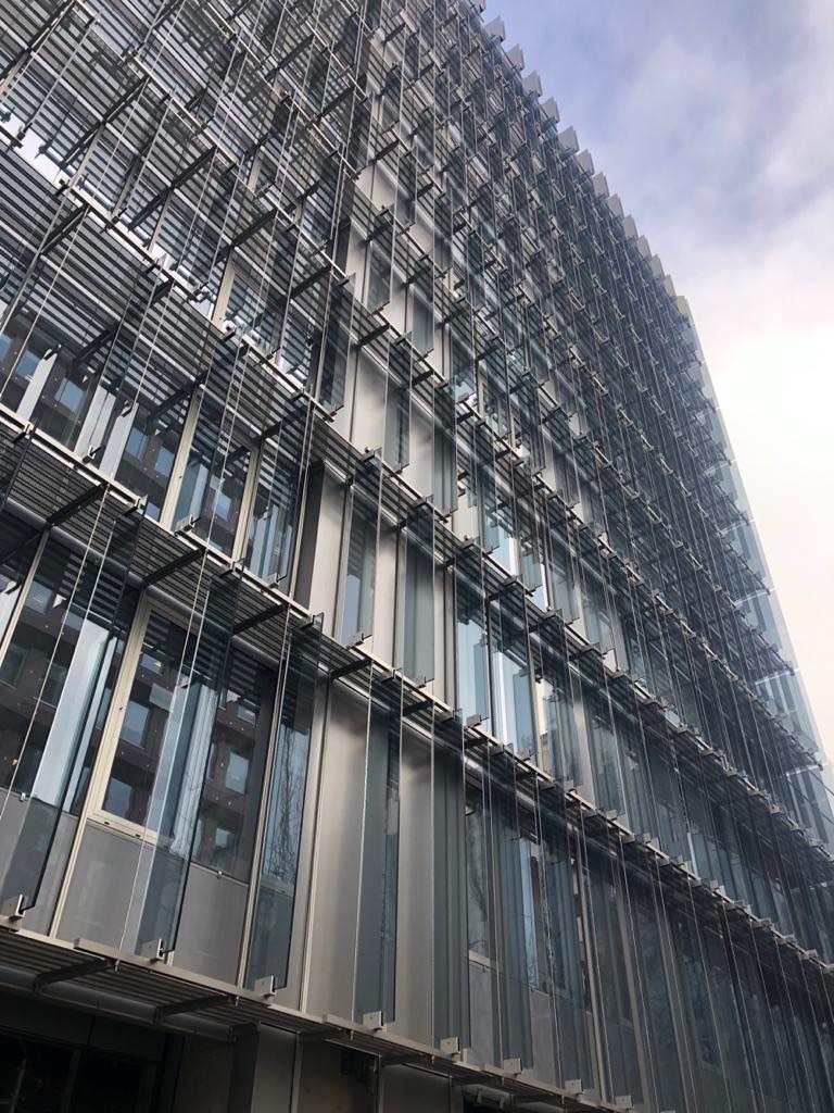 New facade as part of the refurbishment of the Insurance Compensation Fund of the Ministry of Economy and Finance building located at Paseo de la Castellana 44